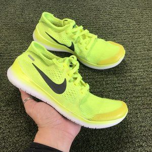 Nike Beta RN 836224-700 'Voltage Green' Women's Running Shoes Size 6 Sneakers